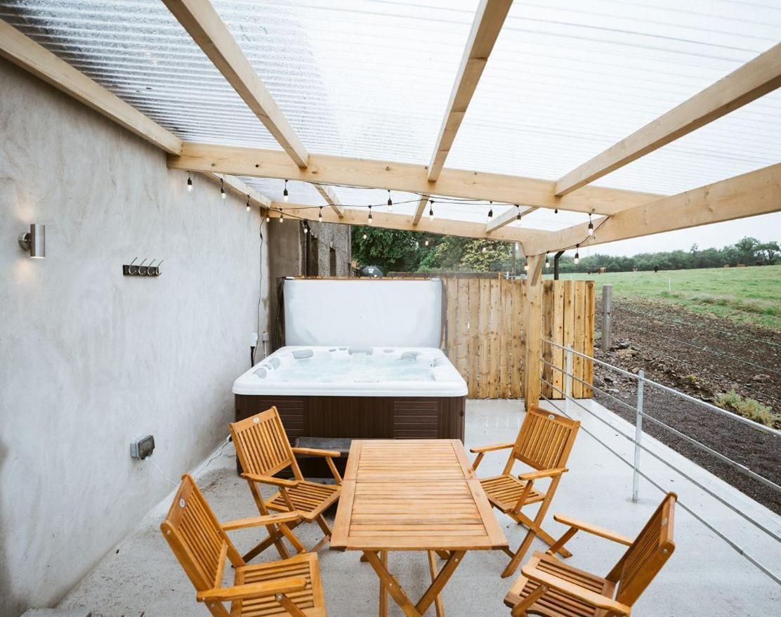The Byre At Conker Tree Cottages Saintfield 외부 사진